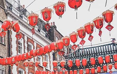 关于春节的传统小故事 春节有哪些传说故事